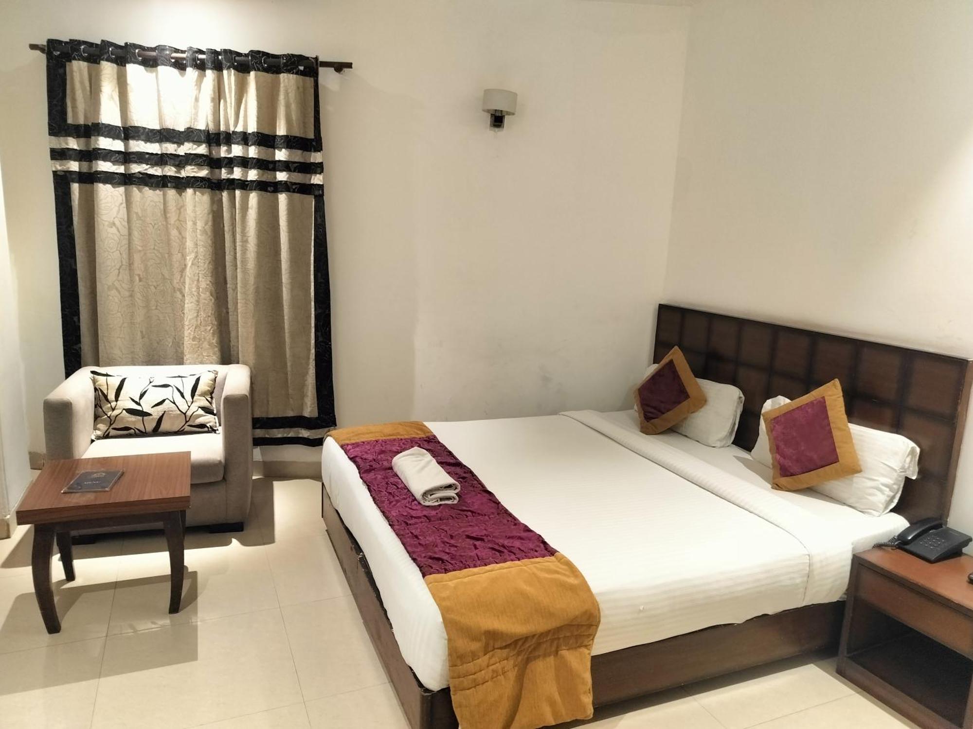 The Class Igi Airport Hotel *